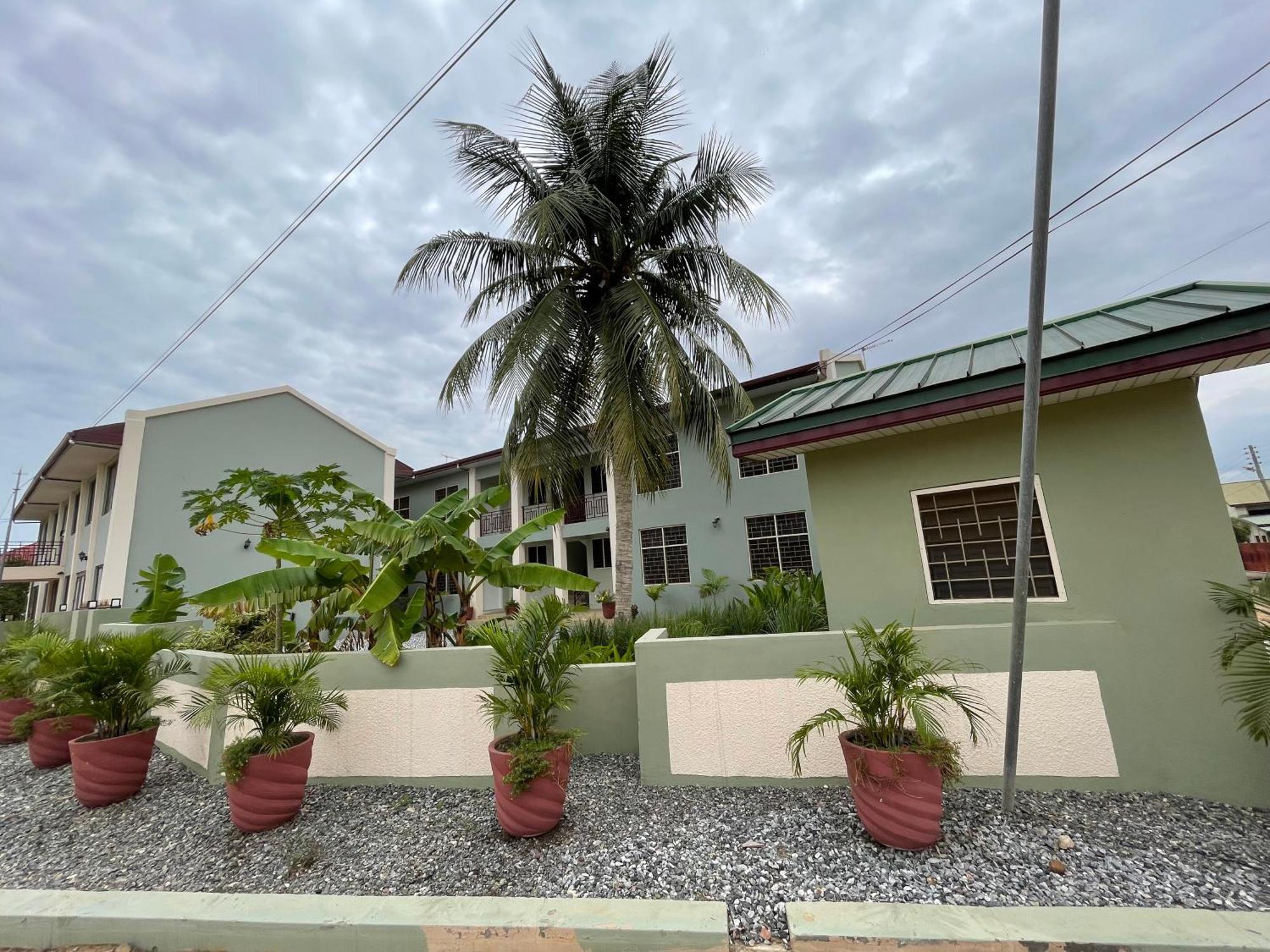 Connect Africa Apartments Spintex エクステリア 写真